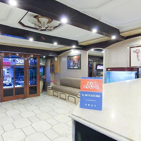 Hotel Rahul Palace Új-Delhi Kültér fotó