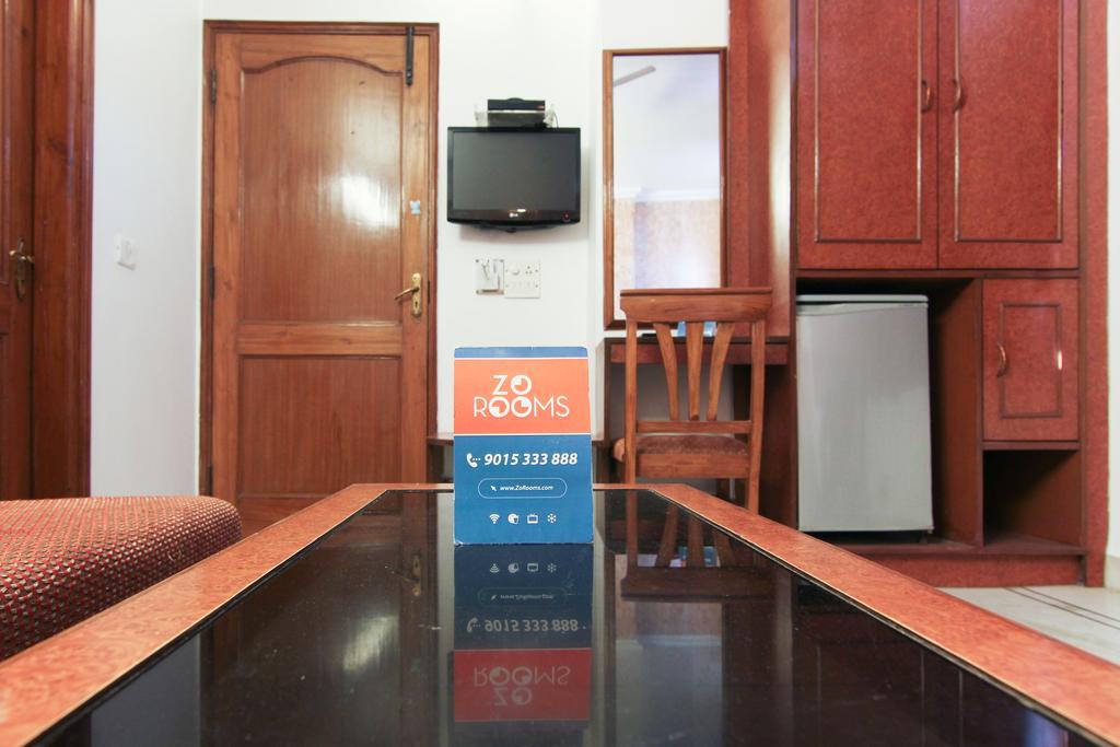 Hotel Rahul Palace Új-Delhi Kültér fotó