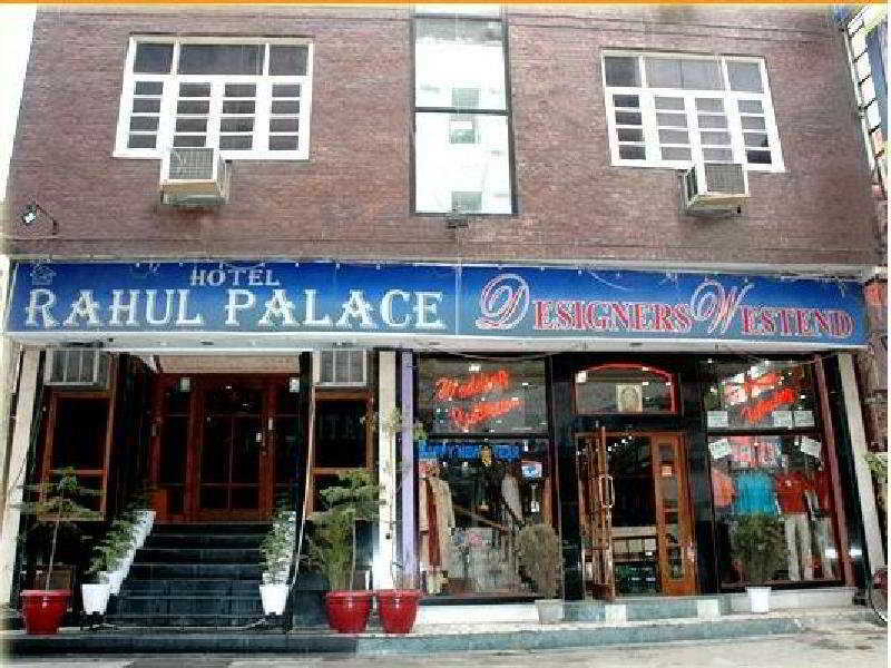Hotel Rahul Palace Új-Delhi Kültér fotó
